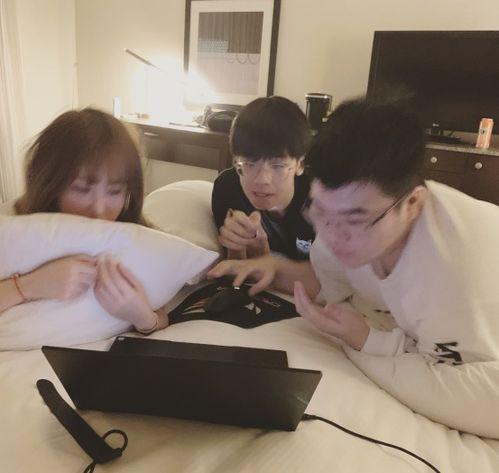 沈月吃瓜直播间的瓜,娱乐圈幕后大瓜一网打尽